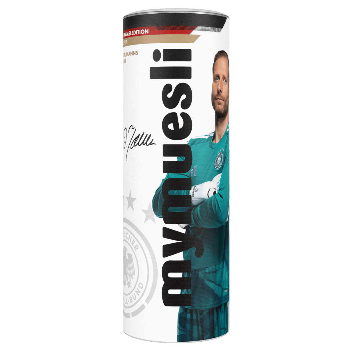 mymuesli -Mix von Oliver Baumann (Fußball-Torhüter) im grünen Trikot (Sonderedition) auf grünem Hintergrund.