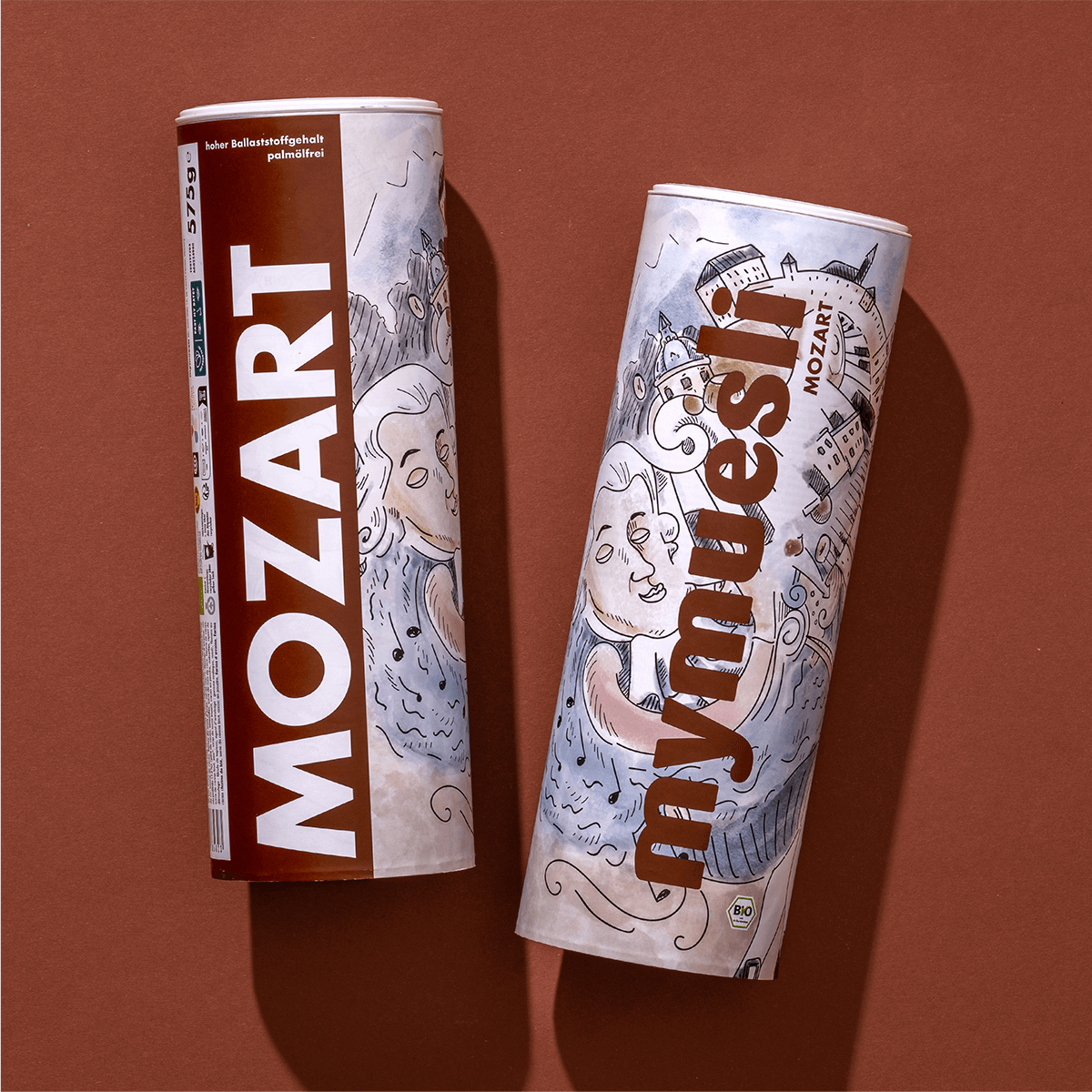  Frontalansicht der mymuesli Mozart Müsli Dose auf neutralem Grund.