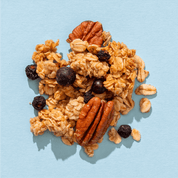 mymuesli Bio Blueberry Cassis Crunchy Granola mit Hafer Crunchy Cluster, GRanola Crunchy, Pekannüssen, Blaubeeren und schwarzen Johannisbeeren